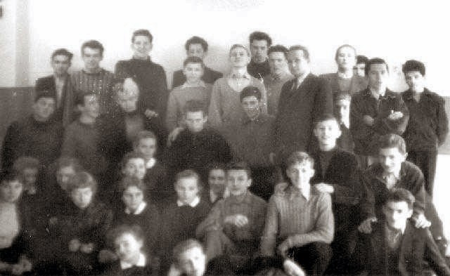 1956a.jpg